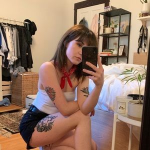 Meet your Posher, Delainey